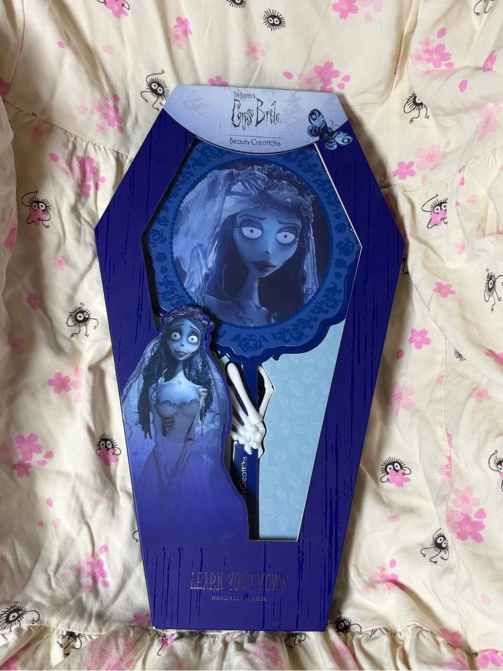 Beauty Creations Corpse Bride-Inspired Make up accessories